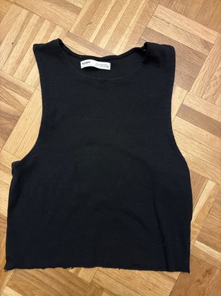 Top Negro Pull&Bear