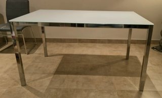 Mesa de comedor cristal y metal
