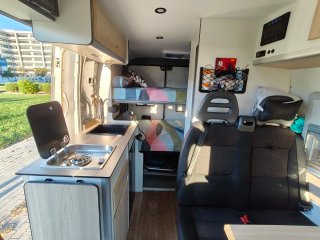 Furgoneta L2H2 camperizada