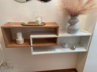 Estantería de pared madera y cristal