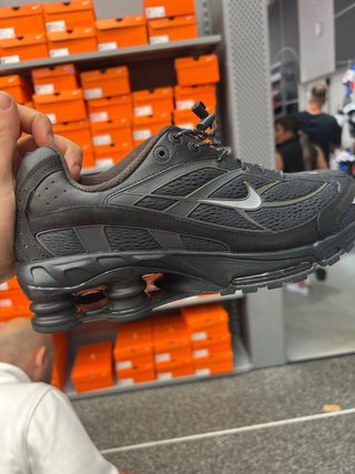 Zapatillas Nike Shox Negras 2