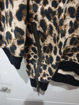 Sudadera con Estampado de Leopardo