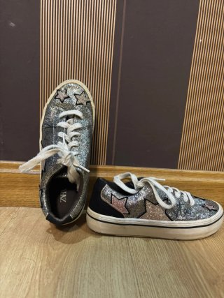 Zapatillas Zara Niña Talla 35 Estrellas