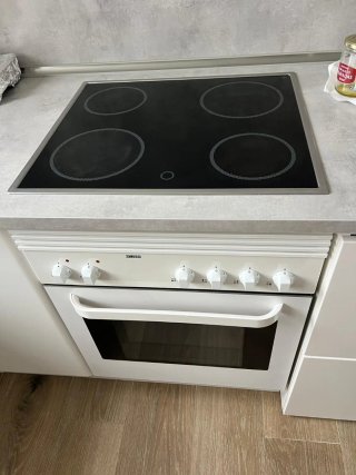 Horno y Placa Zanussi
