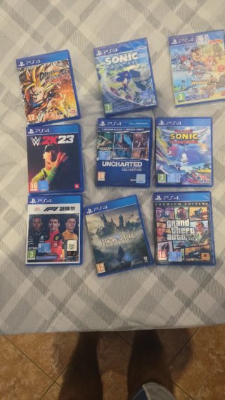 Lotto 9 Giochi PS4