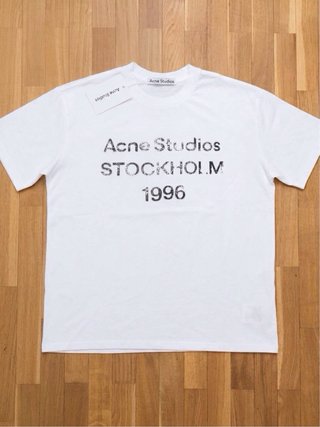 Camiseta Acne Studios Stockholm 1996 Talla L