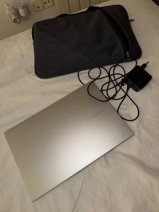 Asus Vivobook 14 Plata