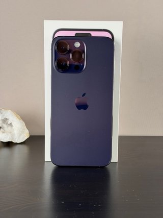 iPhone 14 Pro Max 256GB Morado · 98% - Impoluto