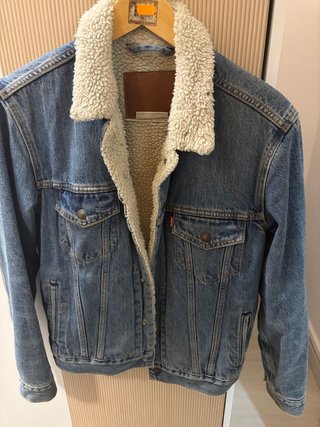 Chaqueta Levi's vaquera con borreguito Talla XS