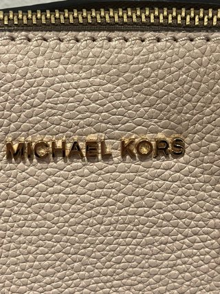 Bolso de mano Michael Kors rosa