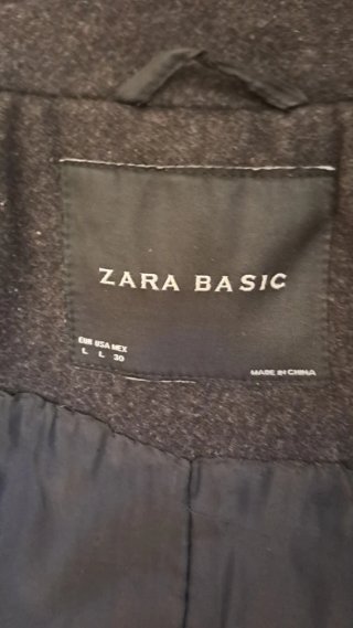 Chaqueta Corta Negra ZARA BASIC Talla L