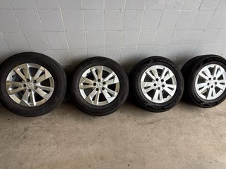 4 Llantas Peugeot con Neumáticos 215/65R16