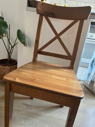 Silla de madera Ikea