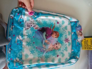 Mochila Frozen adaptable para carro