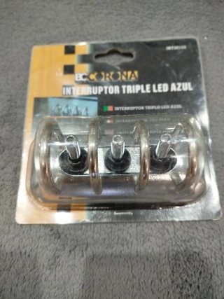 Interruptor Triple LED BC Corona