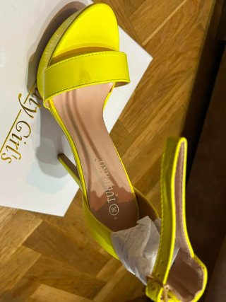 Zapatos de tacón Tulipano amarillos talla 38