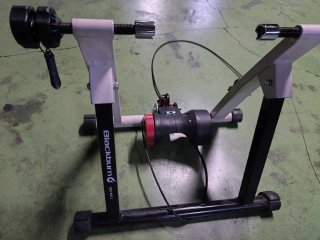 Rodillo de Entrenamiento Blackburn Tech Mag 5