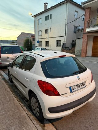Peugeot 207 2007