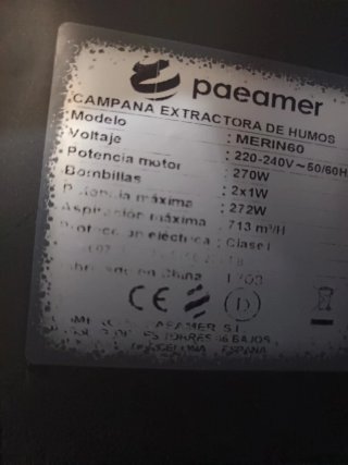 Campana Extractora de Cocina Negra