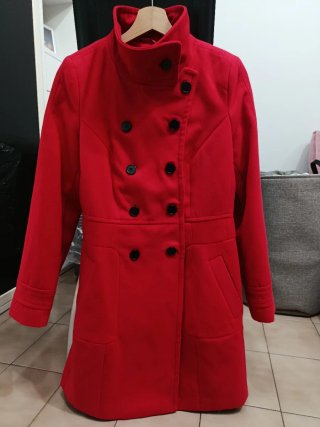 Abrigo Zara Rojo Talla L