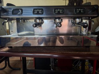 Cafetera Profesional 3 Grupos