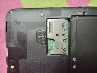 Teléfono móvil nuevo a estrenar