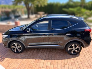 MG ZS 2022