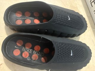 Nike Mind 001 Negras