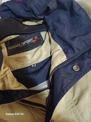 ANORAK UNISEX. TALLA GRANDE
