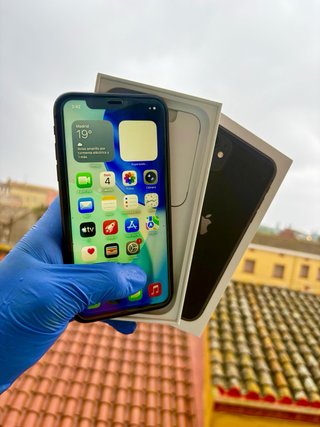 iPhone 11 64GB Negro