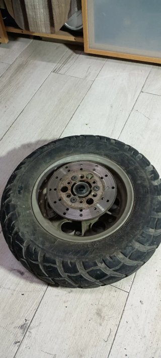 Rueda Yamaha BWS 120/90-10