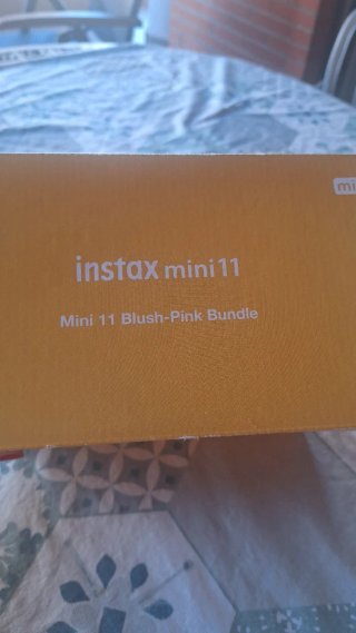 Cámara instantánea Fujifilm Instax Mini 11 Rosa