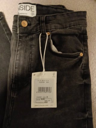 Sudadera Elmo y Pantalón Negro INSIDE NUEVO
