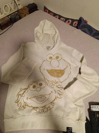Sudadera Elmo y Pantalón Negro INSIDE NUEVO