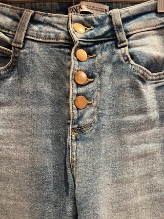Pantalón vaquero campana