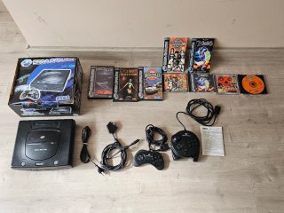 Sega Saturn + Mando 3D + 5 Juegos