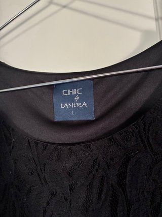 Vestido de encaje negro
