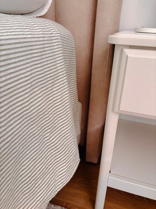Cabecero de marca Banak, tapizado de 180cm