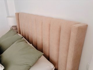 Cabecero de marca Banak, tapizado de 180cm