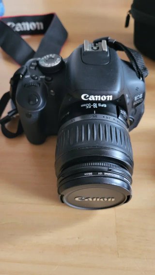 Canon EOS 600D + objetivo 18-55 mm