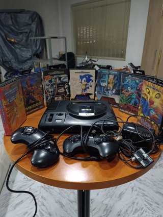Console Sega Mega Drive + Giochi