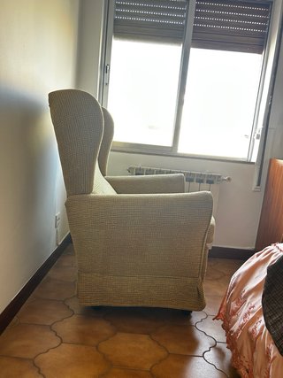Sillón con Ruedas Amarillo