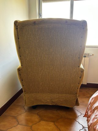 Sillón con Ruedas Amarillo