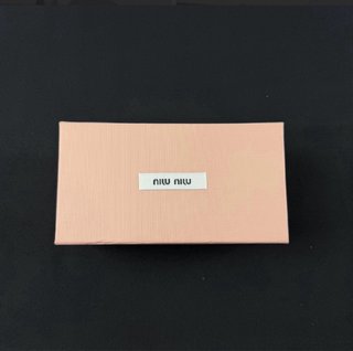 Óculos de Sol Miu Miu 8142