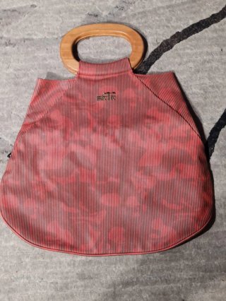 Bolso Vintage con Asa de Madera