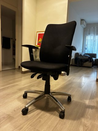 Silla Oficina Negra Regulable