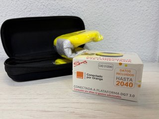Baliza V16 DGT y Chaleco Reflectante
