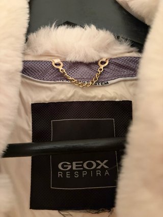 Chaqueta Plumas Blanca Geox con Pelo