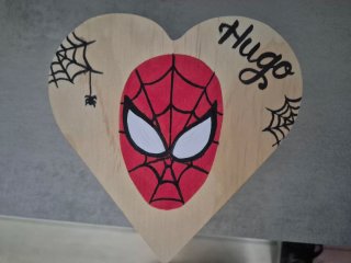 Cajita corazón Spiderman Hugo