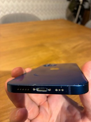iPhone 12 Azul